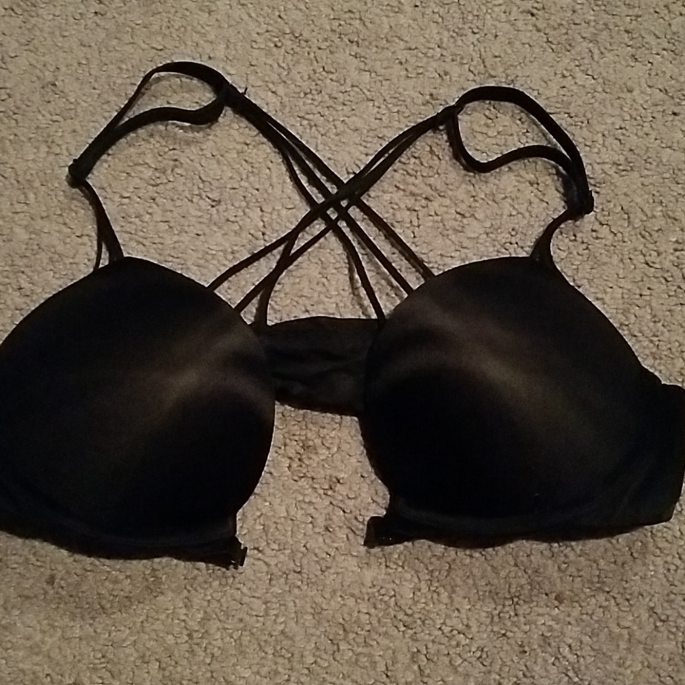 Victoria's Secret Bombshell bra 34A
